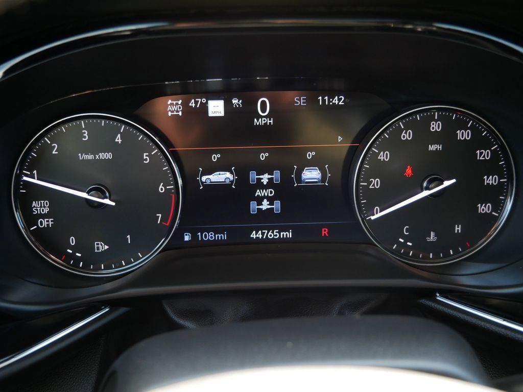 Used 2023 Buick Envision Avenir AWD/4WD image 37