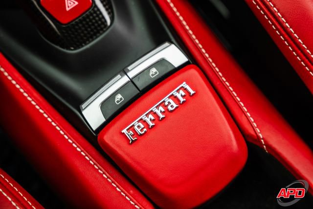 Used 2018 Ferrari 488 GTB RWD image 18