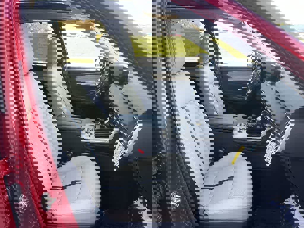 Certified 2025 MAZDA CX-90 Plug-In Hybrid w/Premium Sport image 22