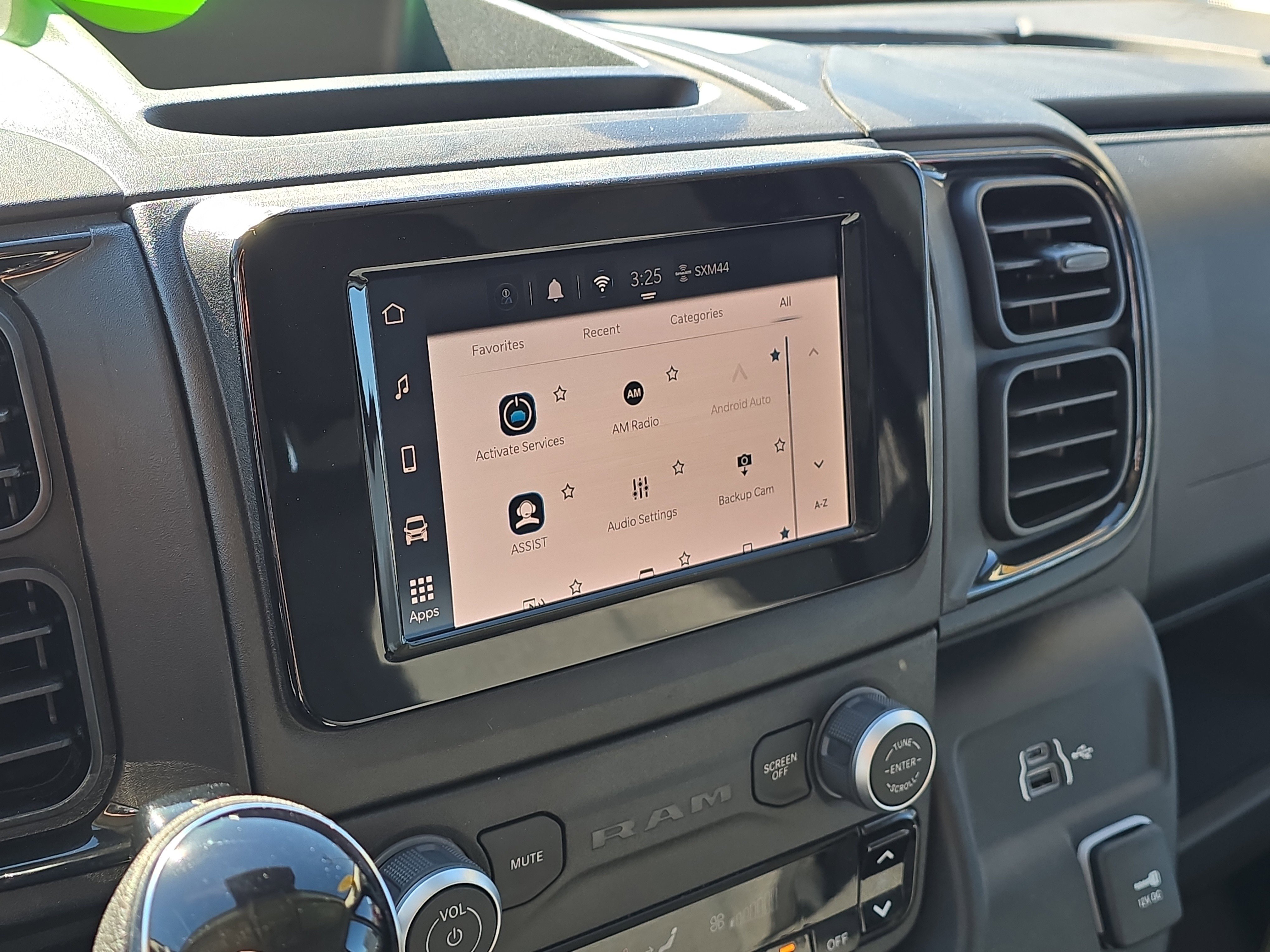 Used 2025 RAM ProMaster 2500 w/ Storage Group image 19