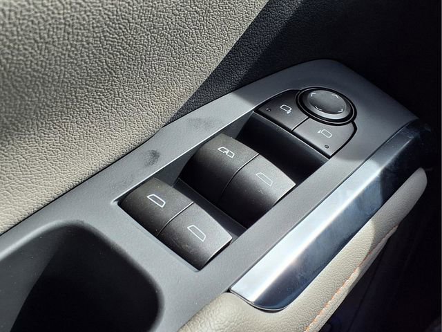 New 2026 Chevrolet Traverse LT w/ Driver Confidence Package image 16