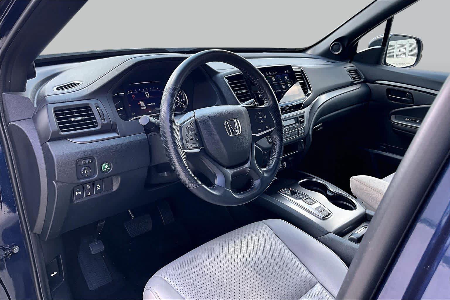 Used 2023 Honda Passport EX-L image 15