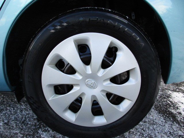 Used 2013 Toyota Prius C Two FWD image 14