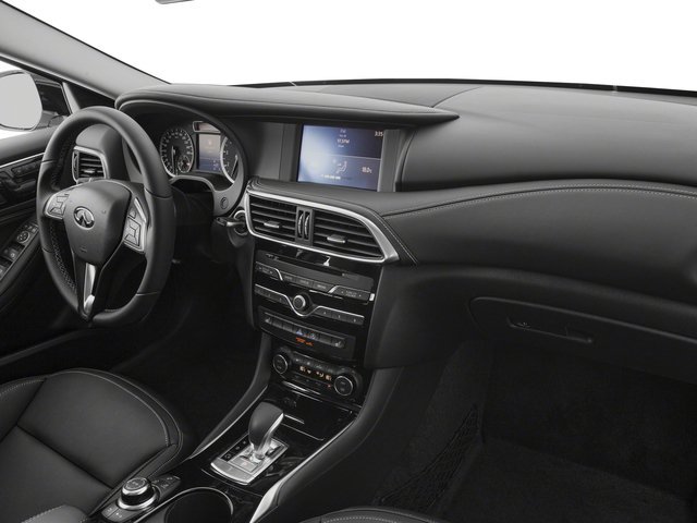 Used 2018 INFINITI QX30 FWD image 19
