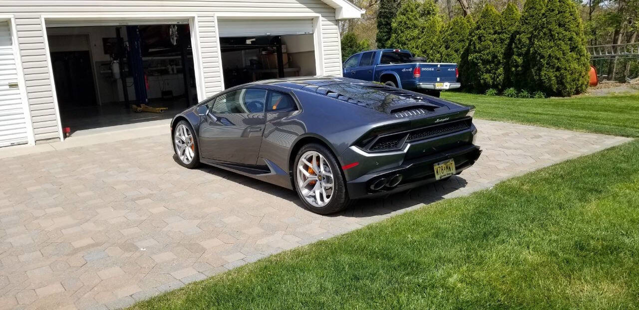 Used 2018 Lamborghini Huracan LP 580-2 RWD image 3