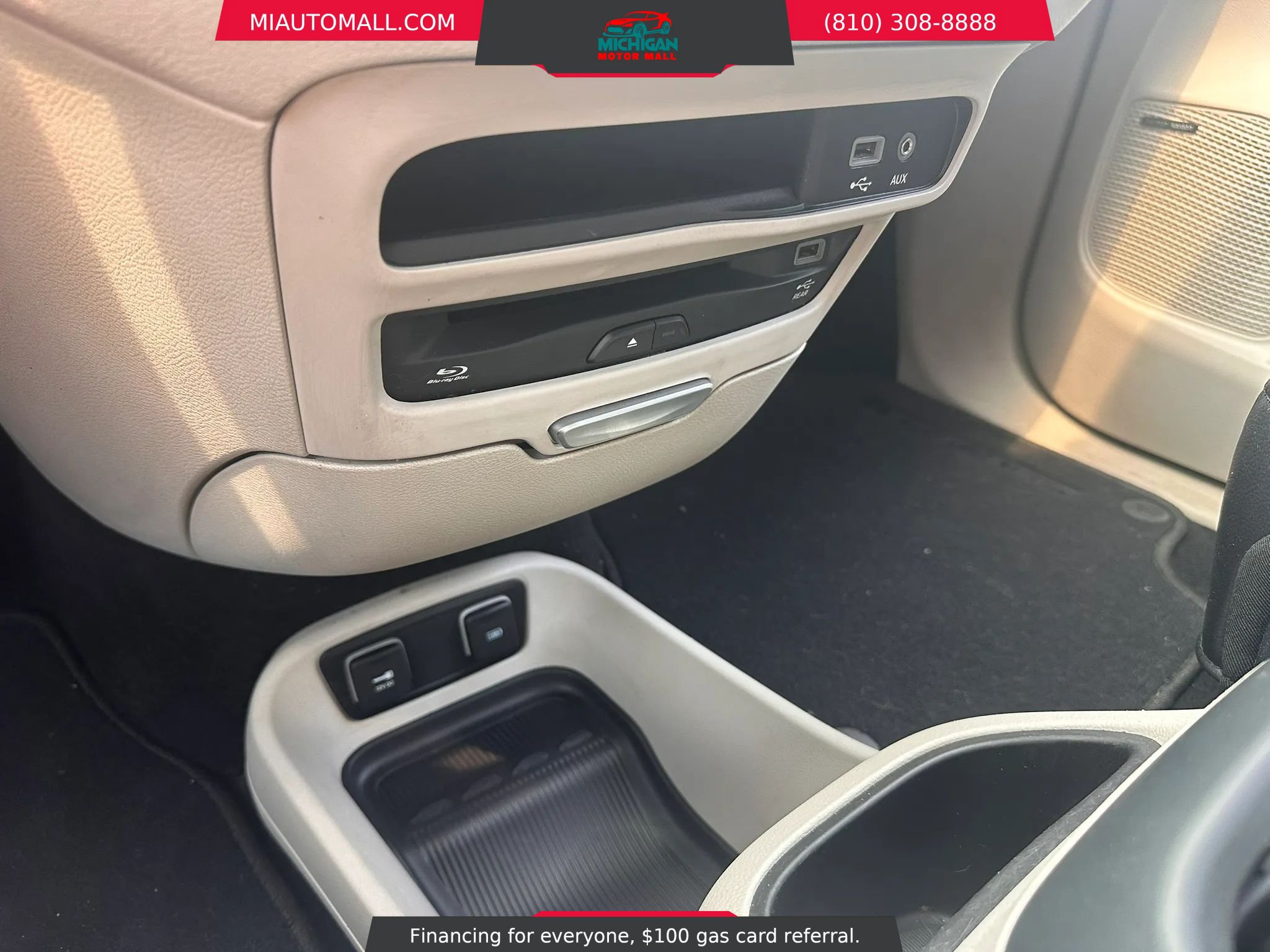Used 2017 Chrysler Pacifica Touring-L Plus FWD image 16