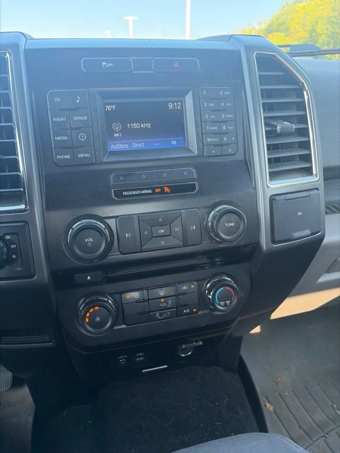 Used 2015 Ford F150 XLT AWD/4WD image 17
