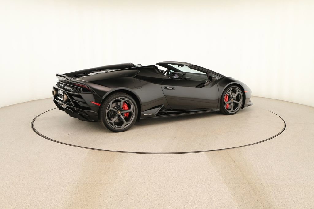 Used 2023 Lamborghini Huracan EVO RWD image 7