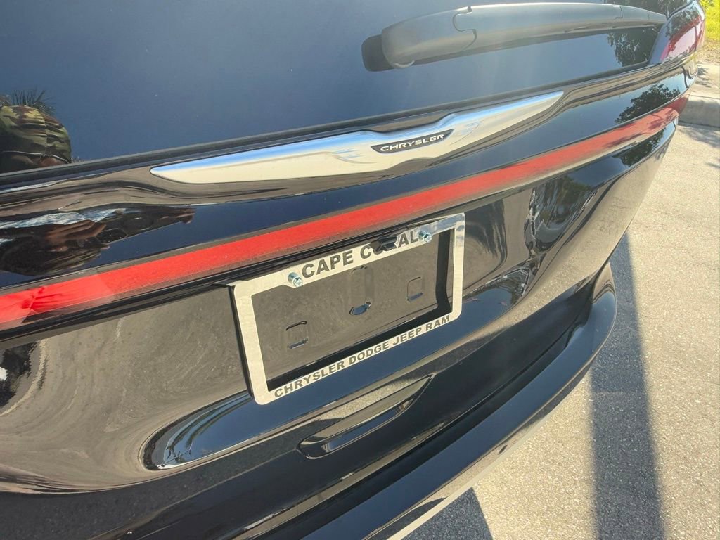 New 2026 Chrysler Pacifica Pinnacle FWD image 35