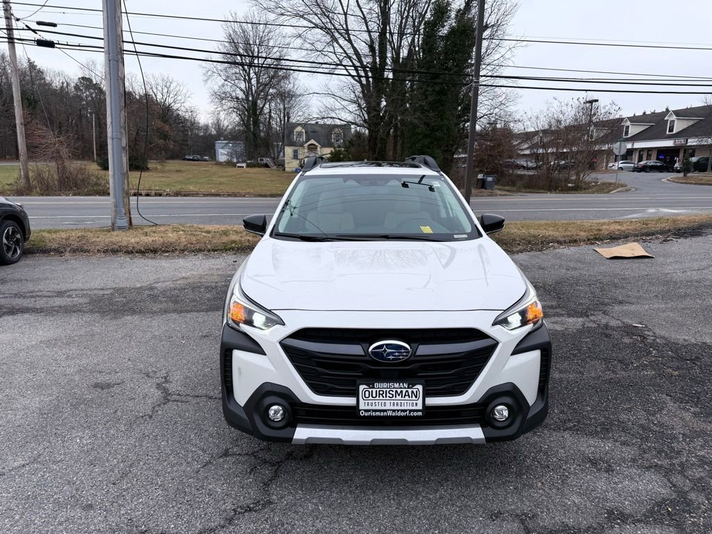 Certified 2025 Subaru Outback Limited image 3
