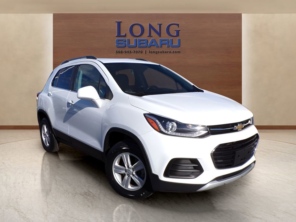 Used 2019 Chevrolet Trax LT w/ LT Convenience Package image 4