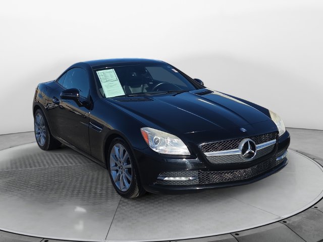 Used 2016 Mercedes-Benz SLK 300 image 7