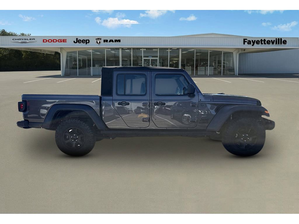 Used 2024 Jeep Gladiator Sport image 2