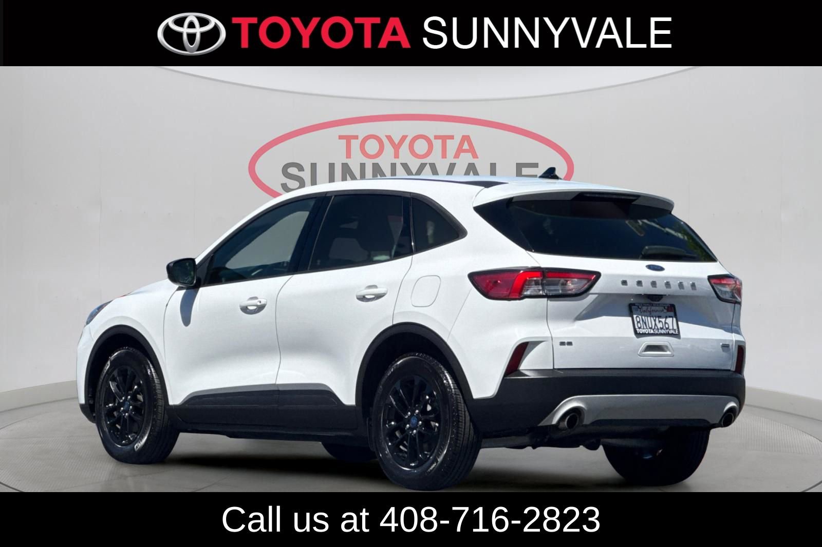 Used 2020 Ford Escape SE Sport image 7