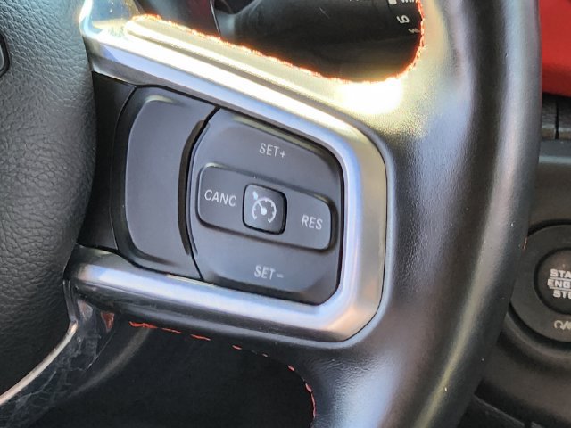 Used 2020 Jeep Gladiator Rubicon w/ Cold Weather Group AWD/4WD image 11