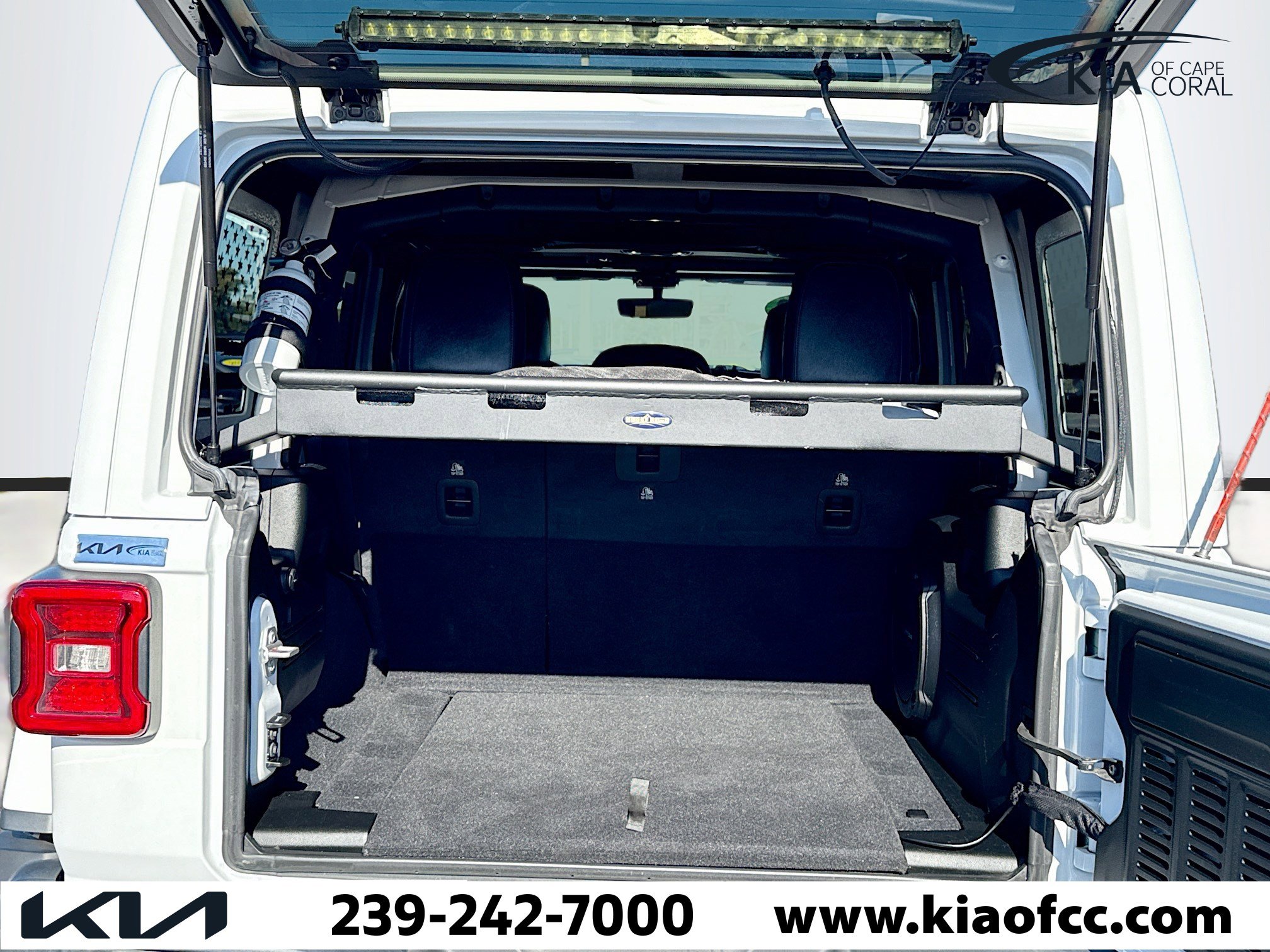 Used 2020 Jeep Wrangler Unlimited Rubicon image 12