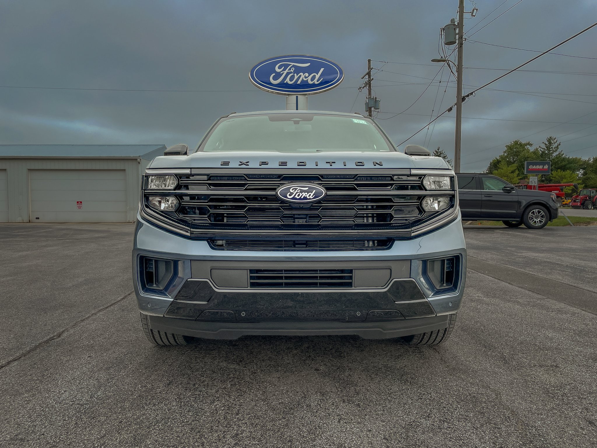 New 2027 Ford Expedition Max Platinum w/ Stealth Appearance Package AWD/4WD image 1