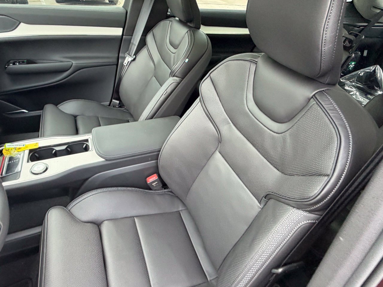New 2026 Volvo EX90 Ultra AWD/4WD image 21