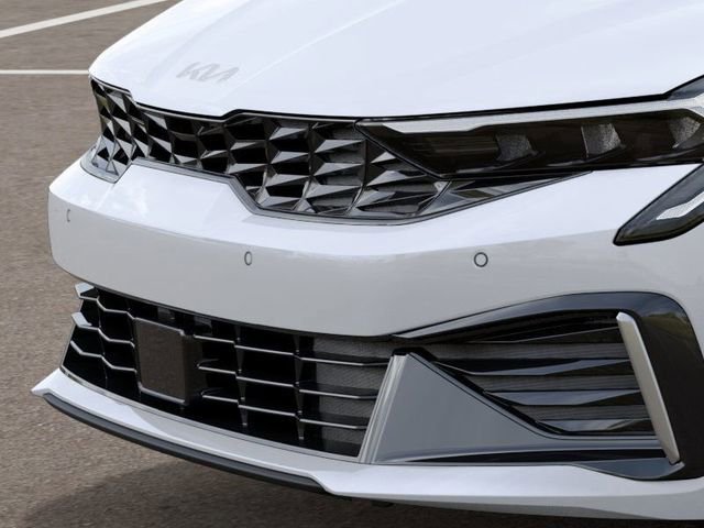 New 2025 Kia K5 LXS image 13
