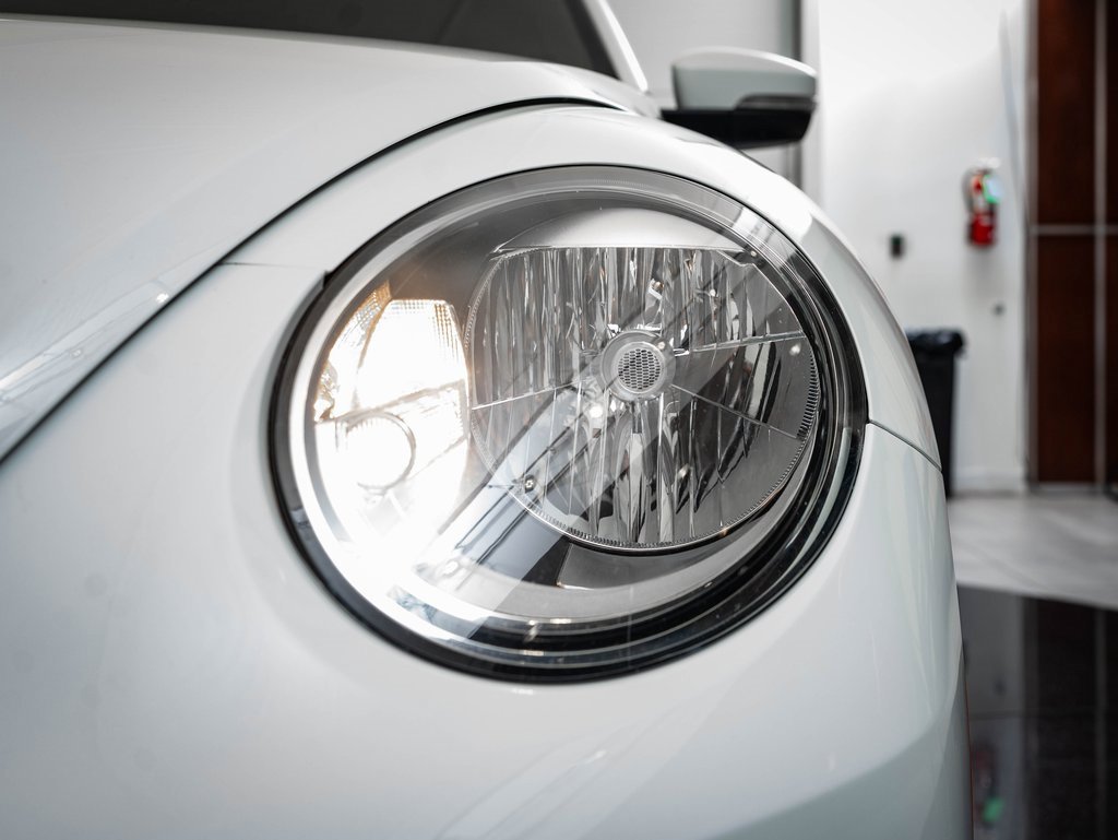 Used 2017 Volkswagen Beetle 1.8T S image 17