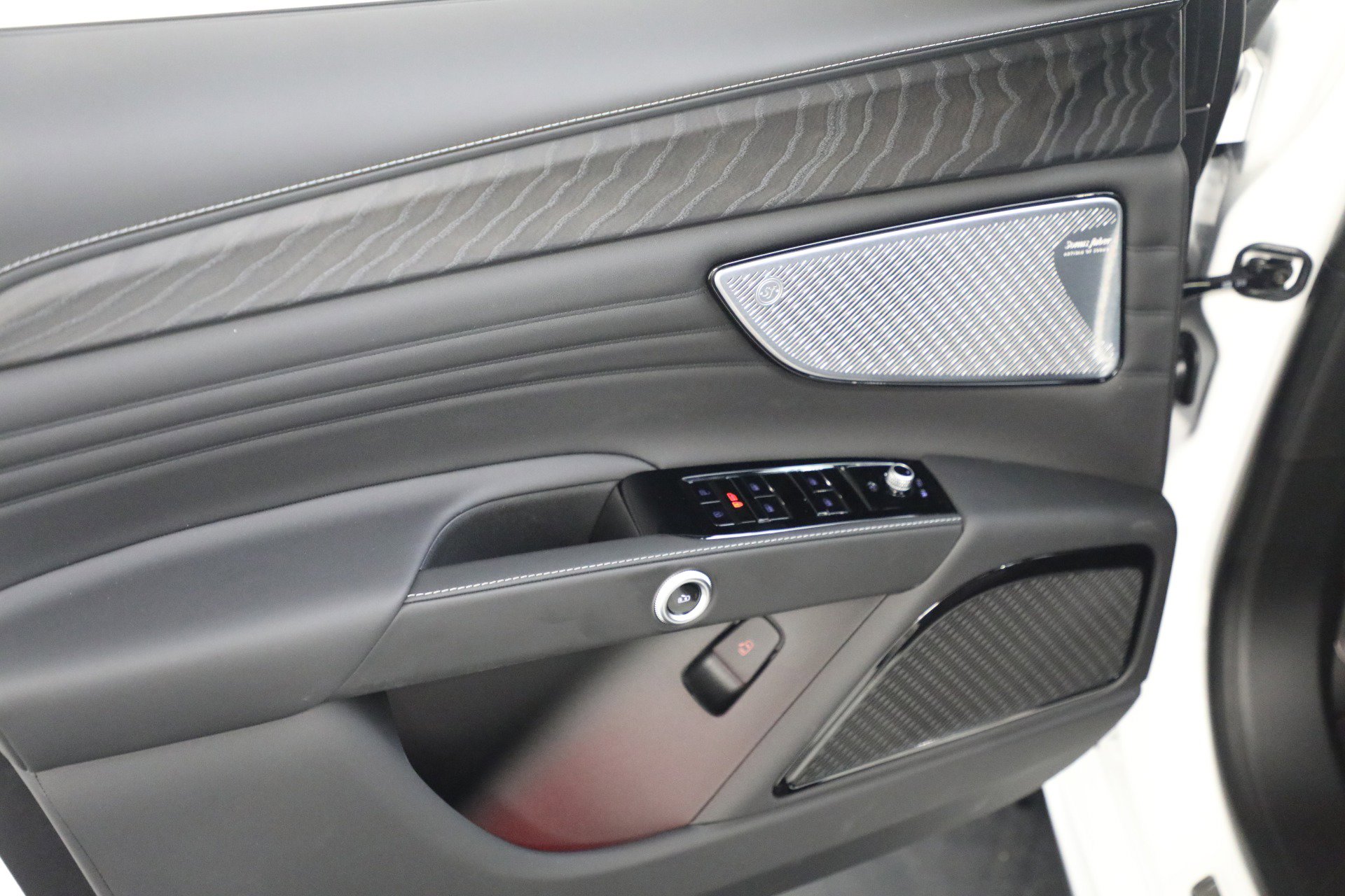 New 2025 Maserati Grecale Modena image 22