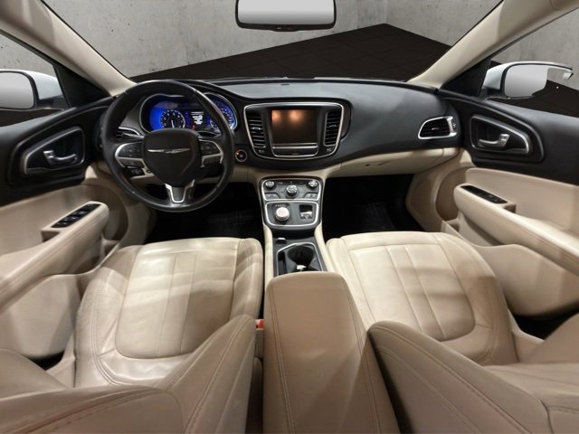 Used 2017 Chrysler 200 Limited Platinum w/ Comfort & Convenience Group image 12