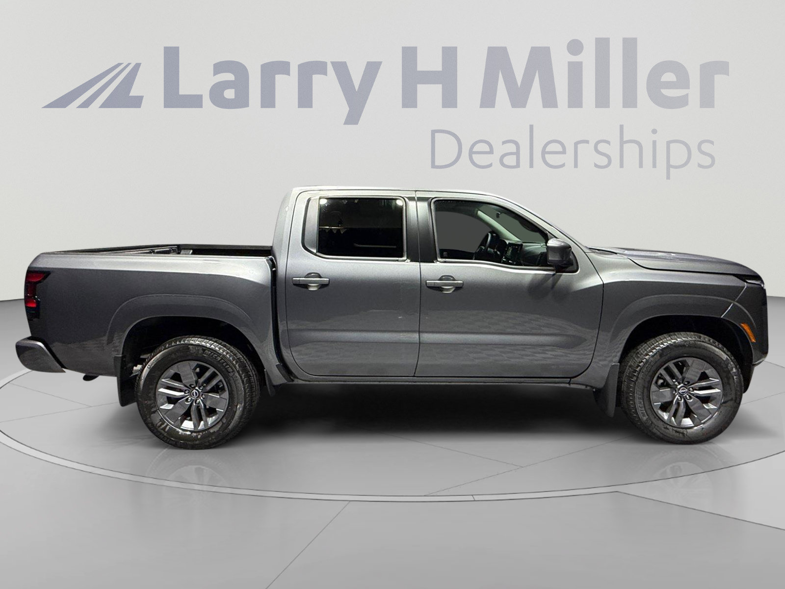New 2026 Nissan Frontier SV w/ Tow Package AWD/4WD image 6