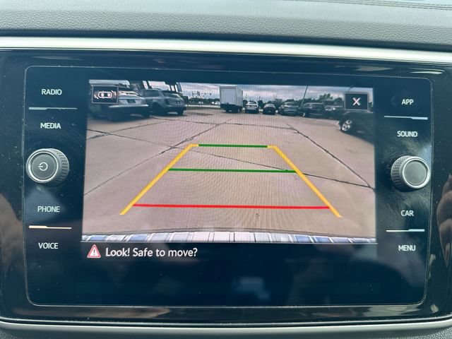 Used 2023 Volkswagen Atlas SE AWD/4WD image 17