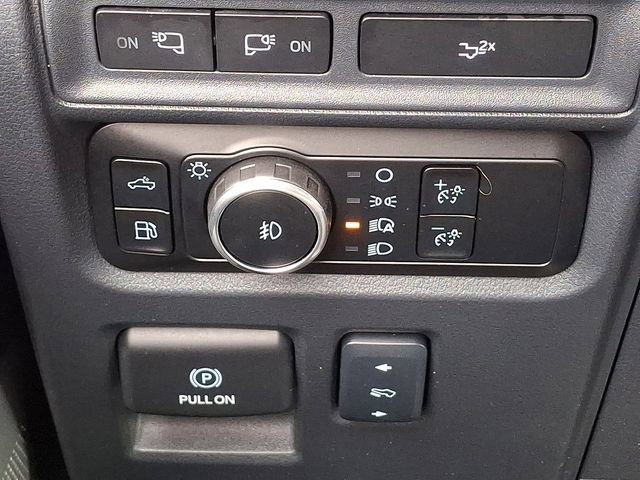 Certified 2024 Ford F150 Lariat w/ Equipment Group 502A High image 26