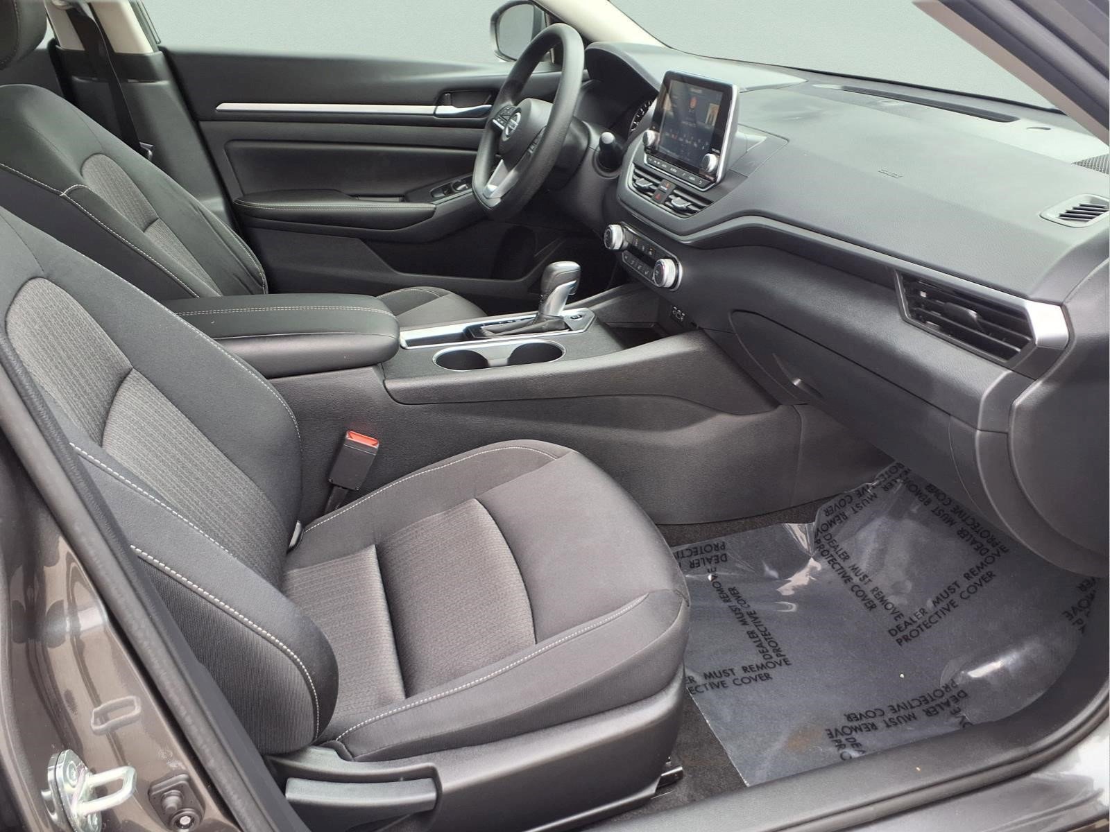 Certified 2022 Nissan Altima 2.5 SV FWD image 11