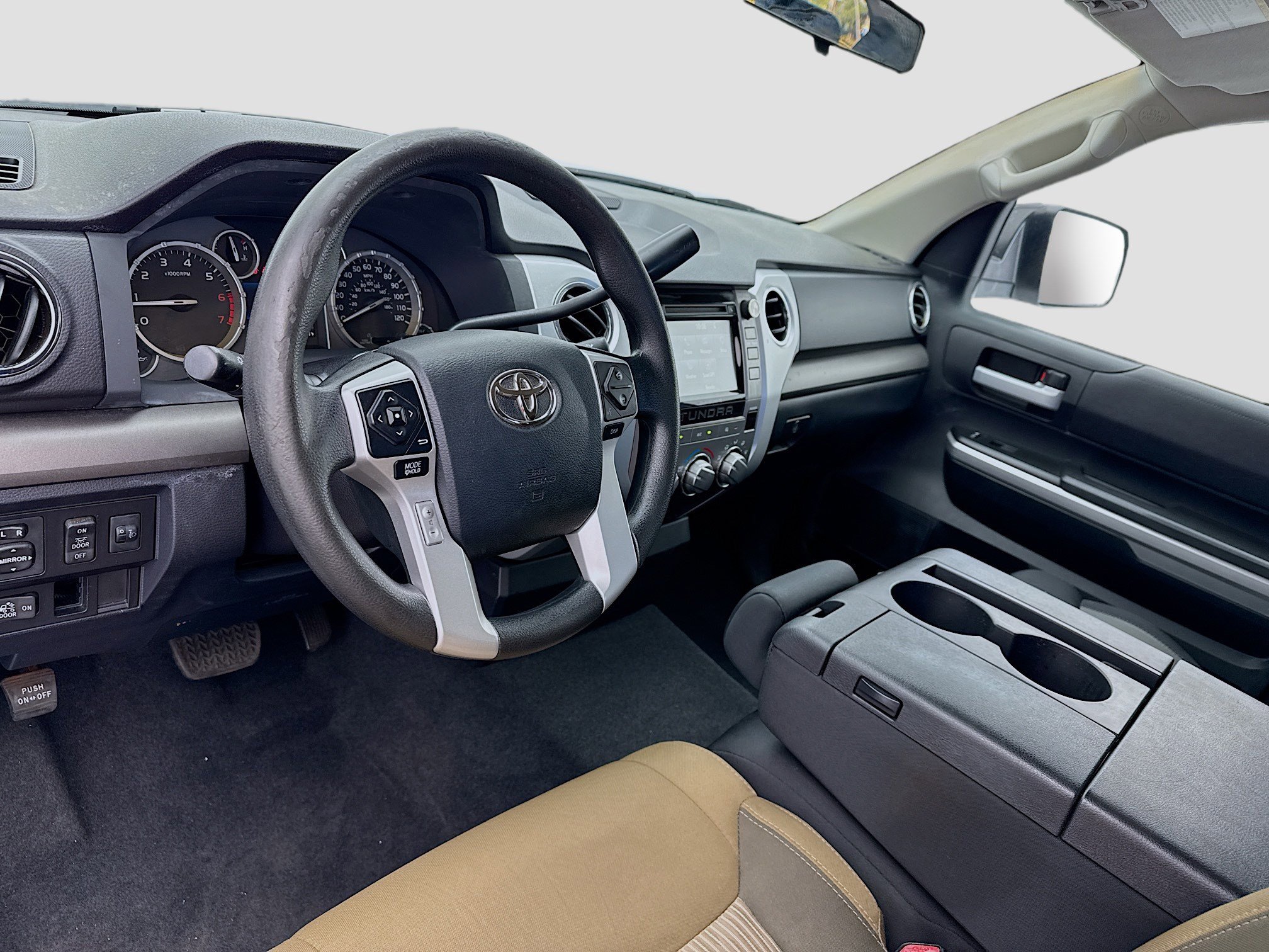 Used 2017 Toyota Tundra SR5 image 7