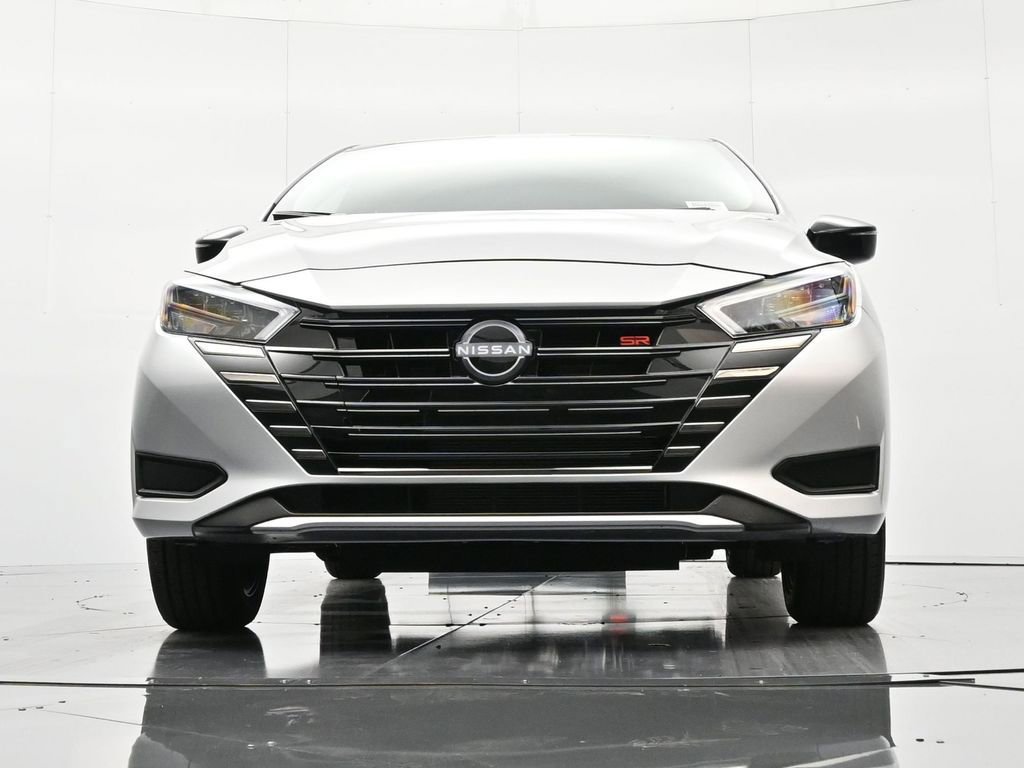 New 2025 Nissan Versa SR w/ Trunk Package FWD image 35