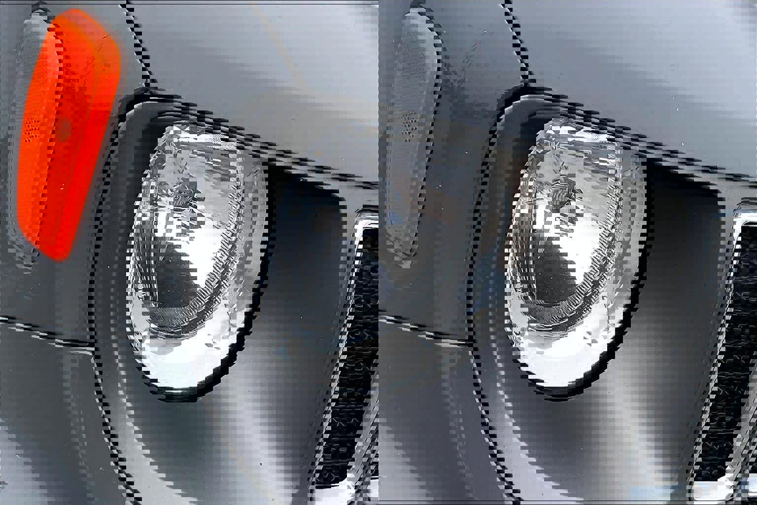 Used 2020 Jeep Renegade Limited w/ Advanced Technology Group image 27