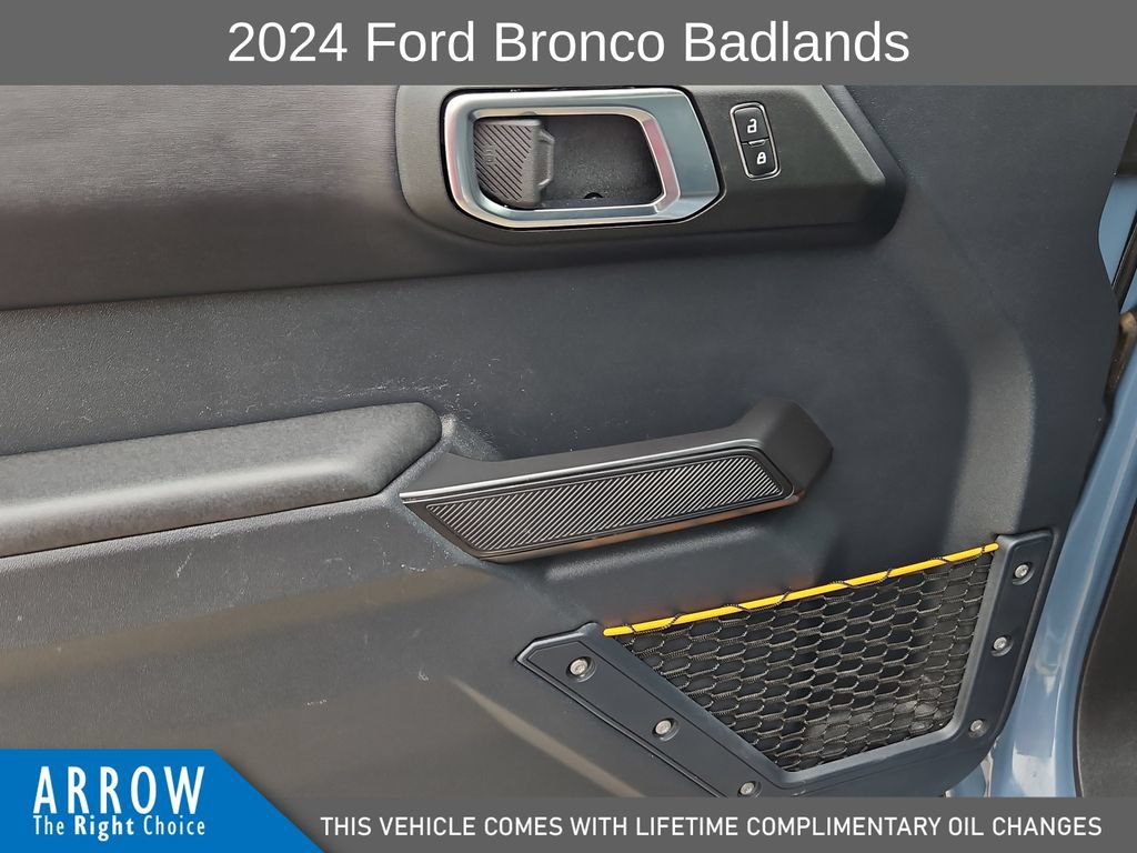 Used 2024 Ford Bronco Badlands AWD/4WD image 21