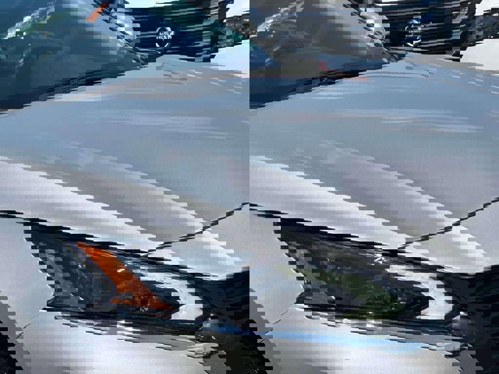 Used 2023 Nissan Altima 2.5 SV image 8