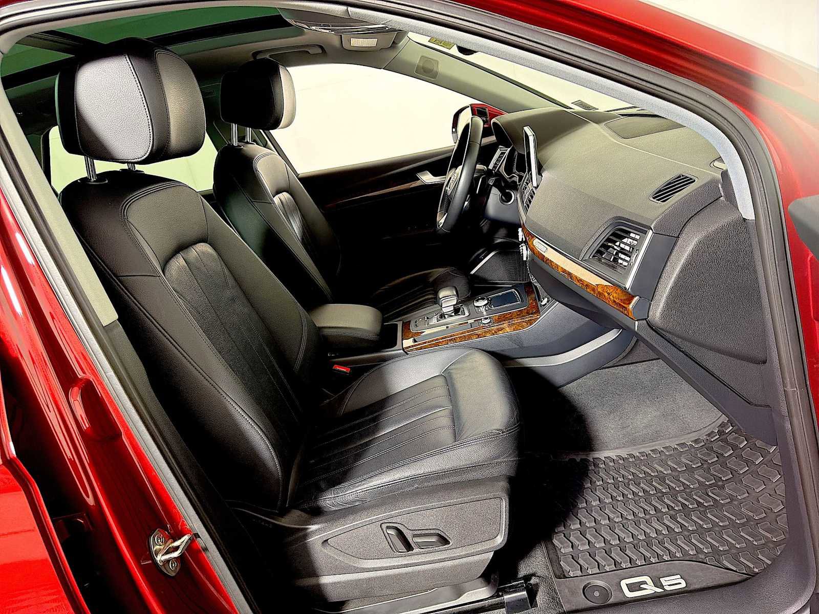 Used 2018 Audi Q5 2.0T Premium Plus image 24