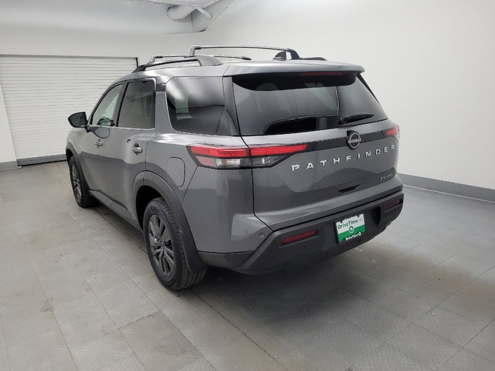Used 2022 Nissan Pathfinder SV image 5
