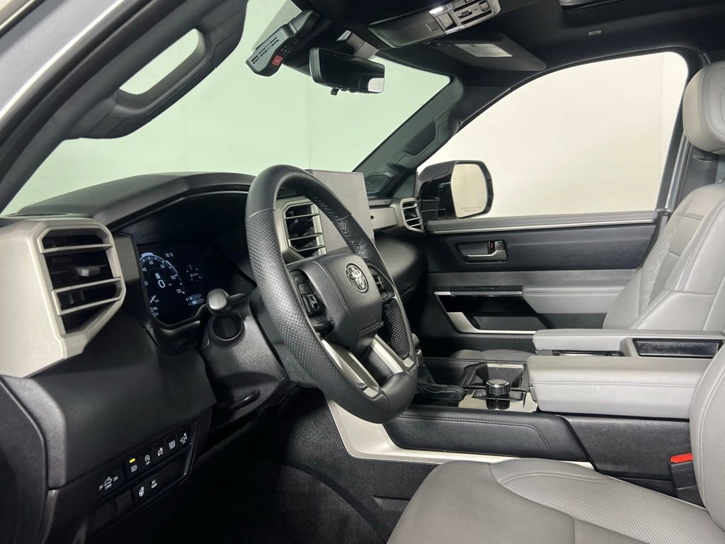 Used 2025 Toyota Tundra Limited image 22