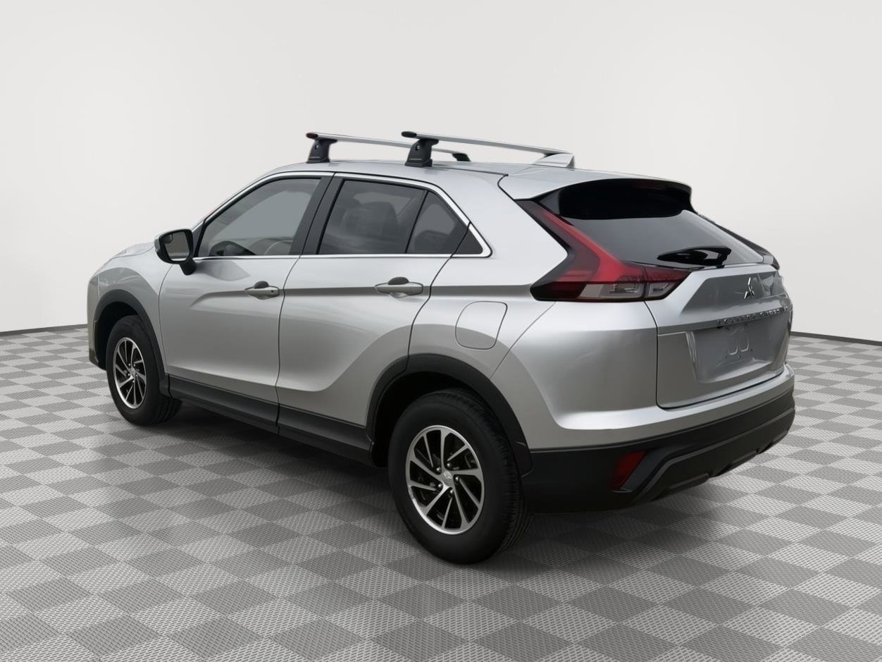 Used 2022 Mitsubishi Eclipse Cross ES image 5