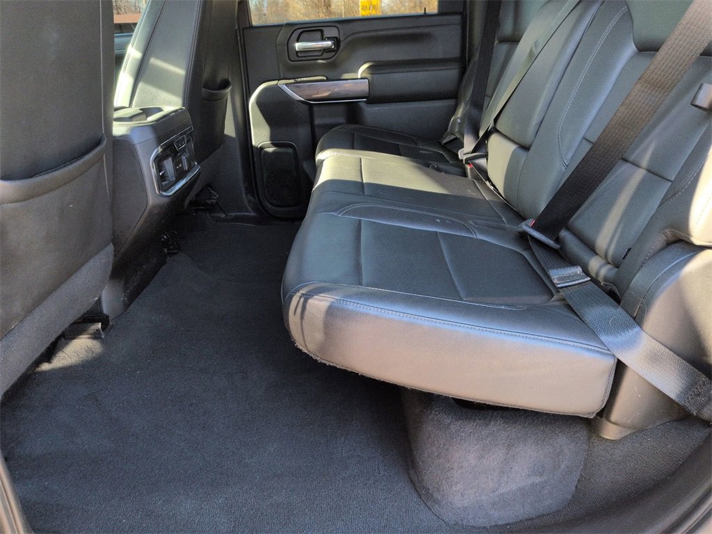 Used 2021 Chevrolet Silverado 2500 LTZ w/ LTZ Premium Package image 27