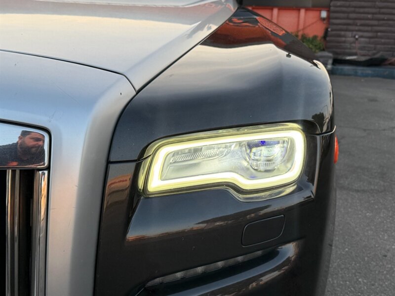 Used 2015 Rolls-Royce Ghost RWD image 5