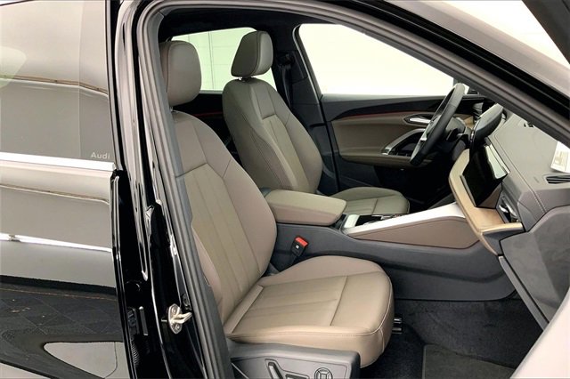 New 2025 Audi Q5 2.0T Premium Plus image 9