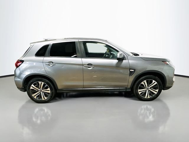 Used 2020 Mitsubishi Outlander Sport SE AWD/4WD image 6