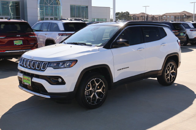 New 2026 Jeep Compass Limited AWD/4WD image 3