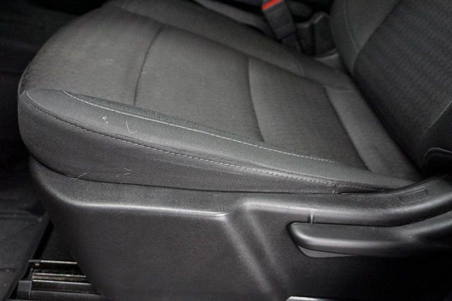 Used 2025 Chevrolet Silverado 2500 Custom image 17