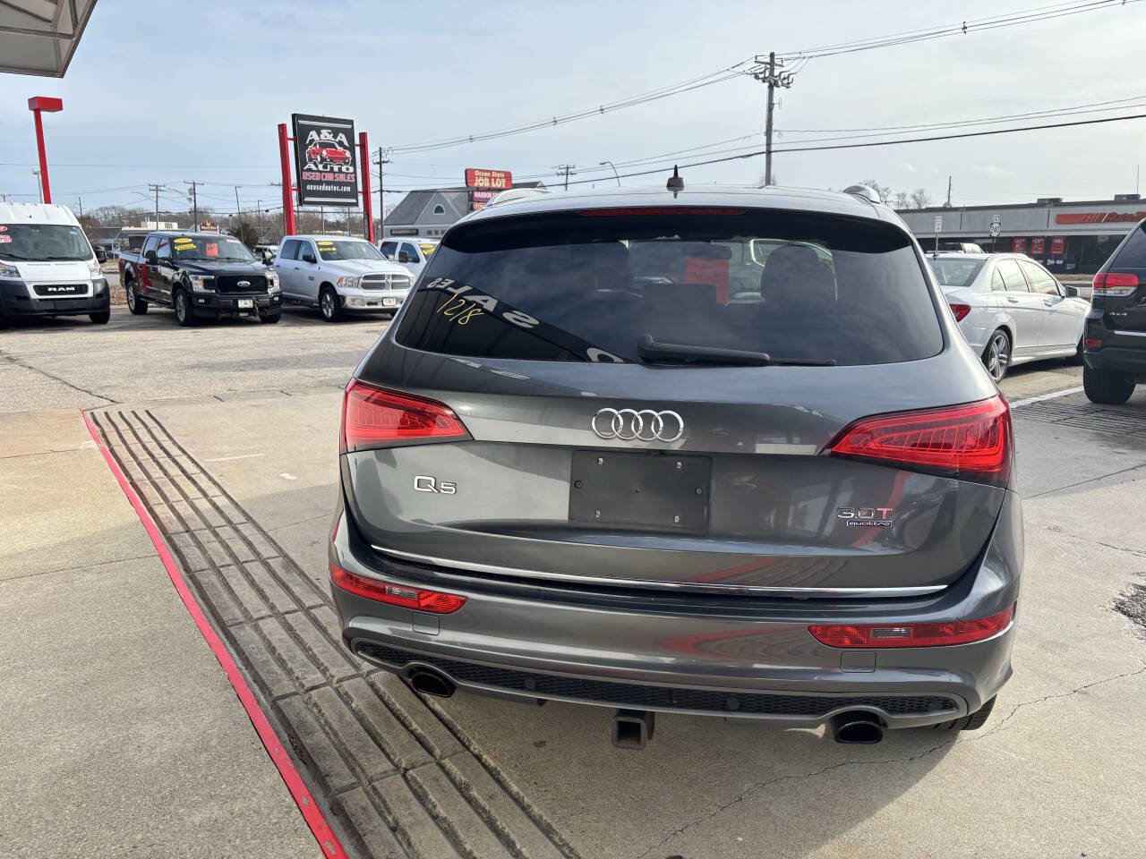 Used 2016 Audi Q5 3.0T Premium Plus w/ Technology Package image 3