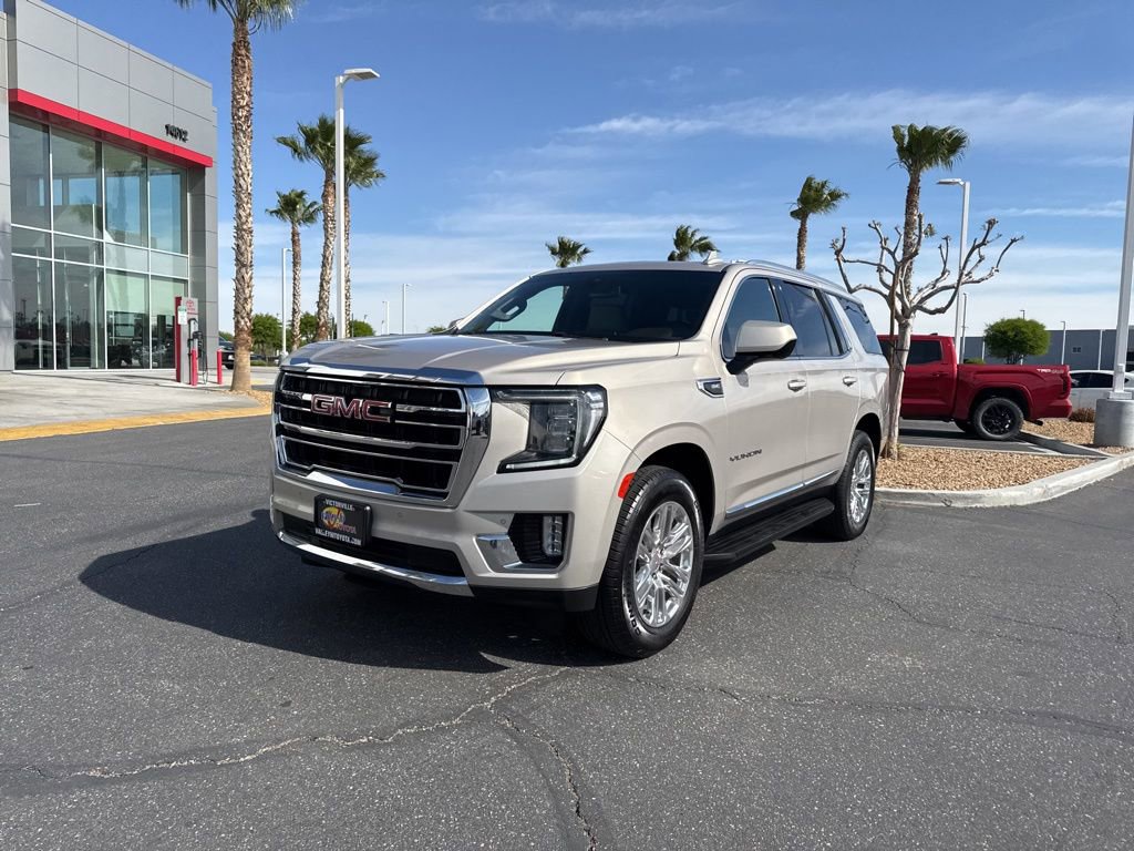 Used 2022 GMC Yukon SLT image 2