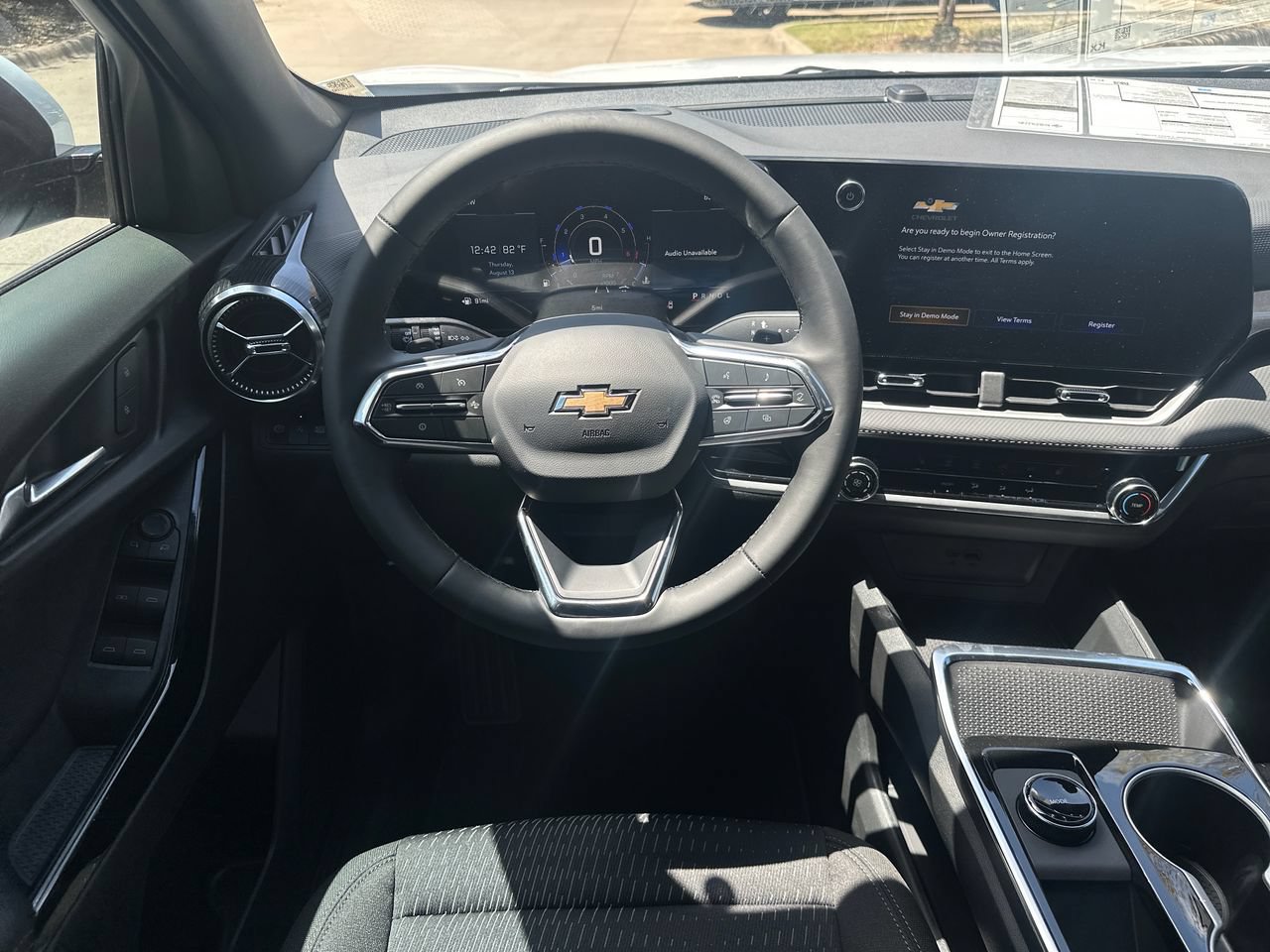 New 2027 Chevrolet Equinox LT FWD image 13