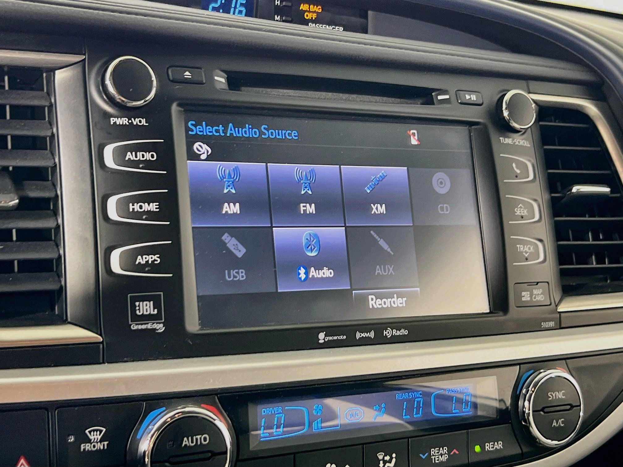 Used 2019 Toyota Highlander Limited AWD/4WD image 14