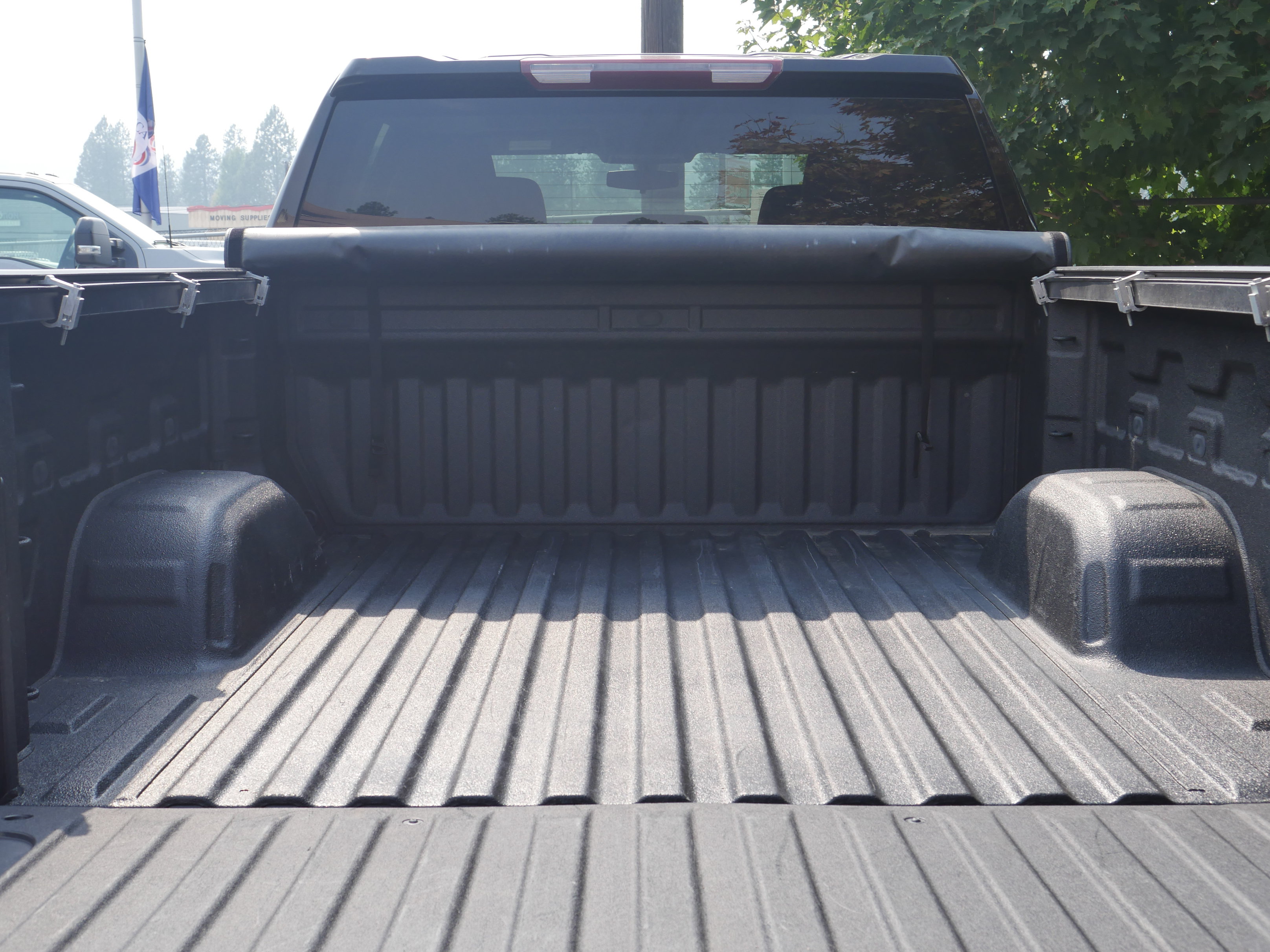 Used 2020 Chevrolet Silverado 1500 Custom w/ Custom Convenience Package AWD/4WD image 24